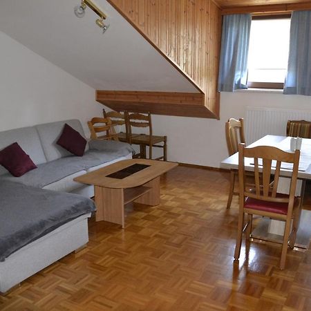 Ferienwohnung Messner-Schauer ザンクト・カンツィアン エクステリア 写真