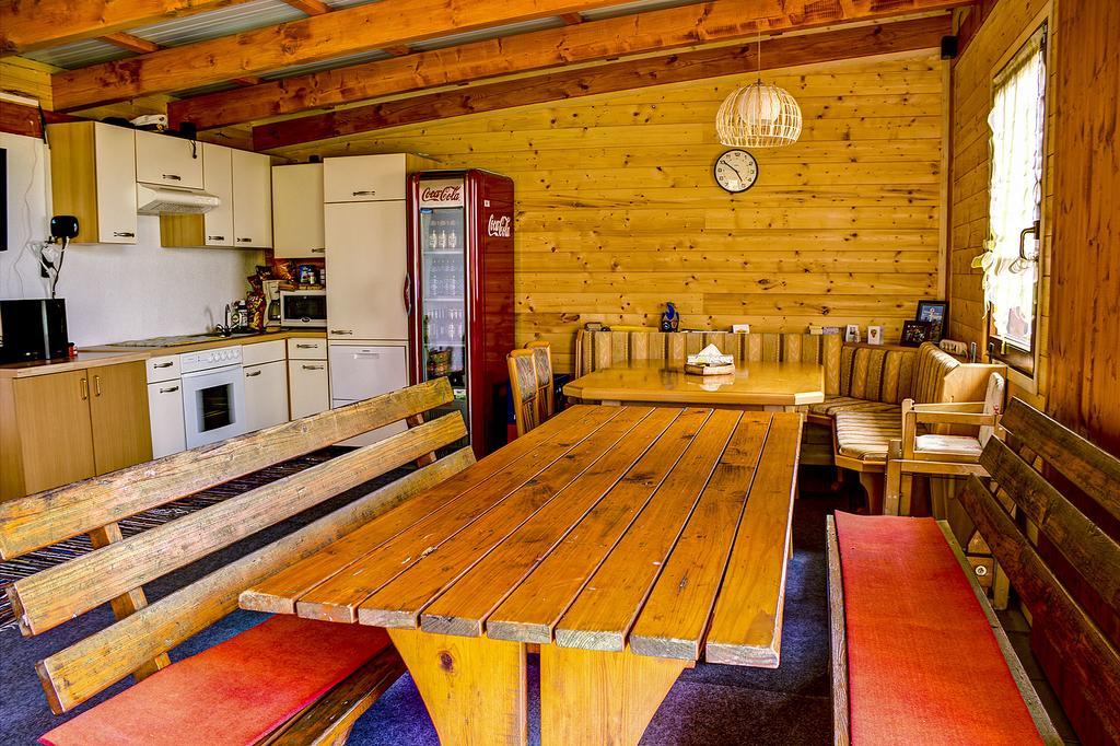 Ferienwohnung Messner-Schauer ザンクト・カンツィアン エクステリア 写真